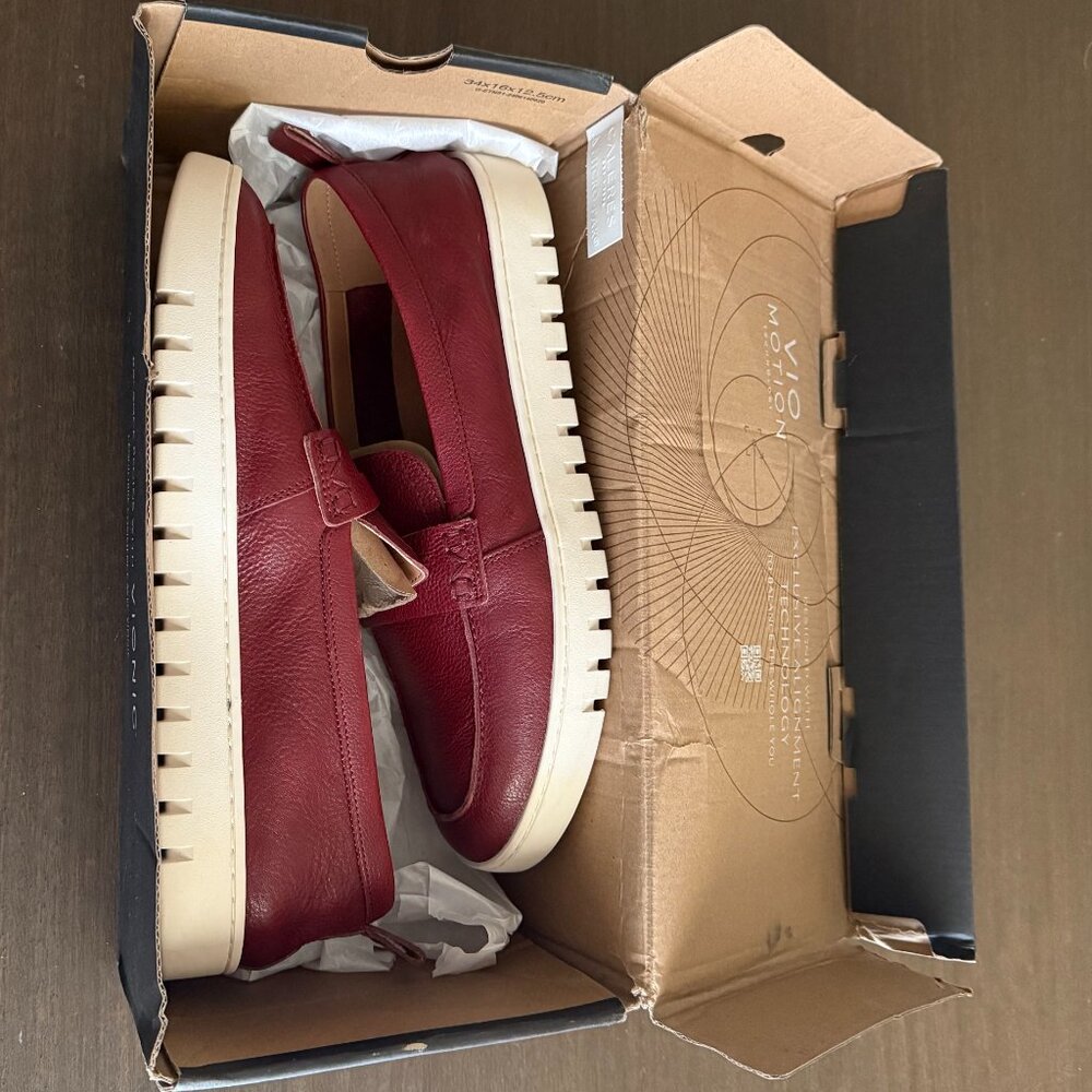 NIB Vionic Uptown Penny Loafer Syrah Sz. 11 - Picture 6 of 7